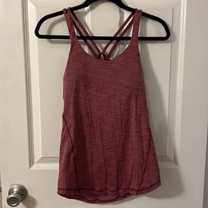 Lululemon top